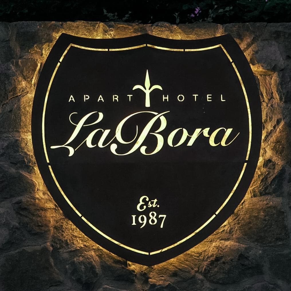 Apart Hotel La Bora
